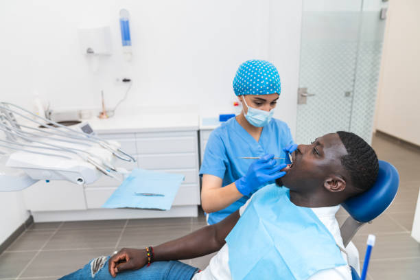 Best Weekend Emergency Dentist in Carthage, IL